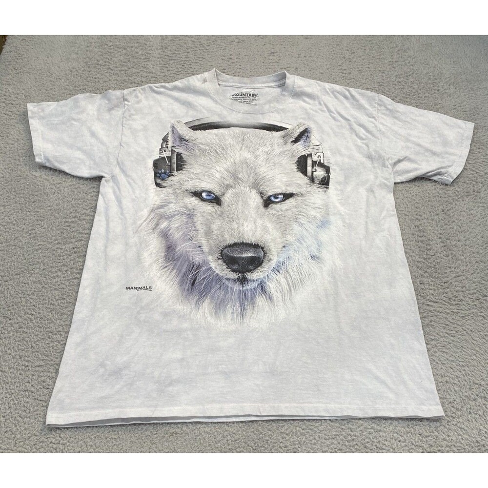 The Mountain Shirt Men's 2XL White Wolf Face Short Sleeve Crewneck USA Made